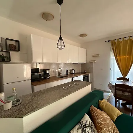 Apartman Petra Kastela Exterior photo